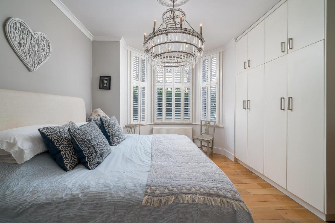 Gorgeous Flat With Garden In Battersea Apartment Лондон Екстериор снимка