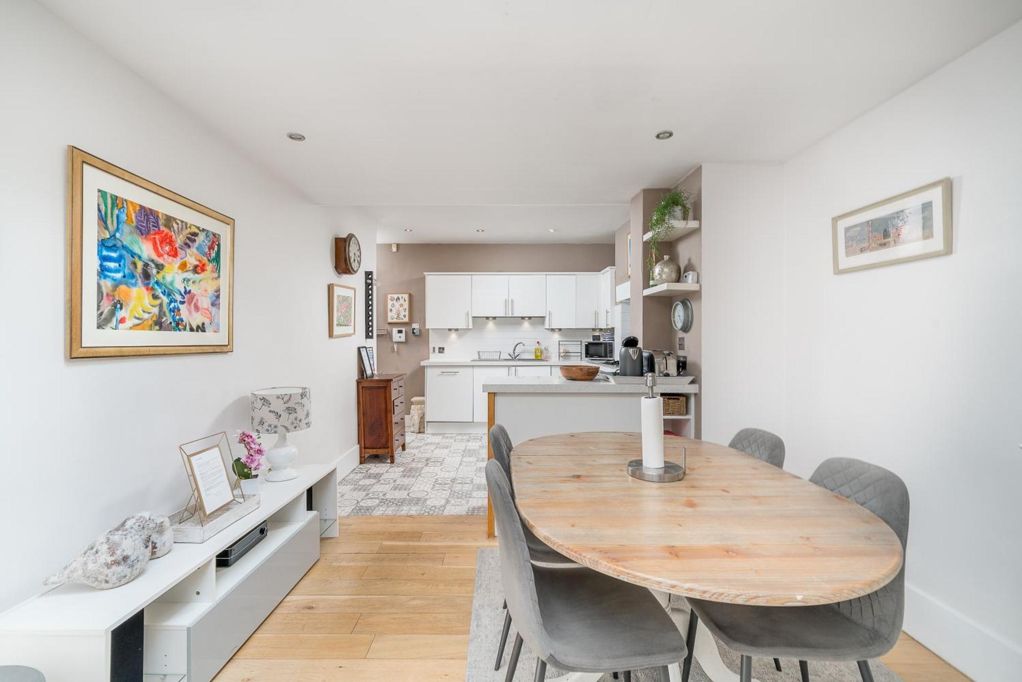 Gorgeous Flat With Garden In Battersea Apartment Лондон Екстериор снимка