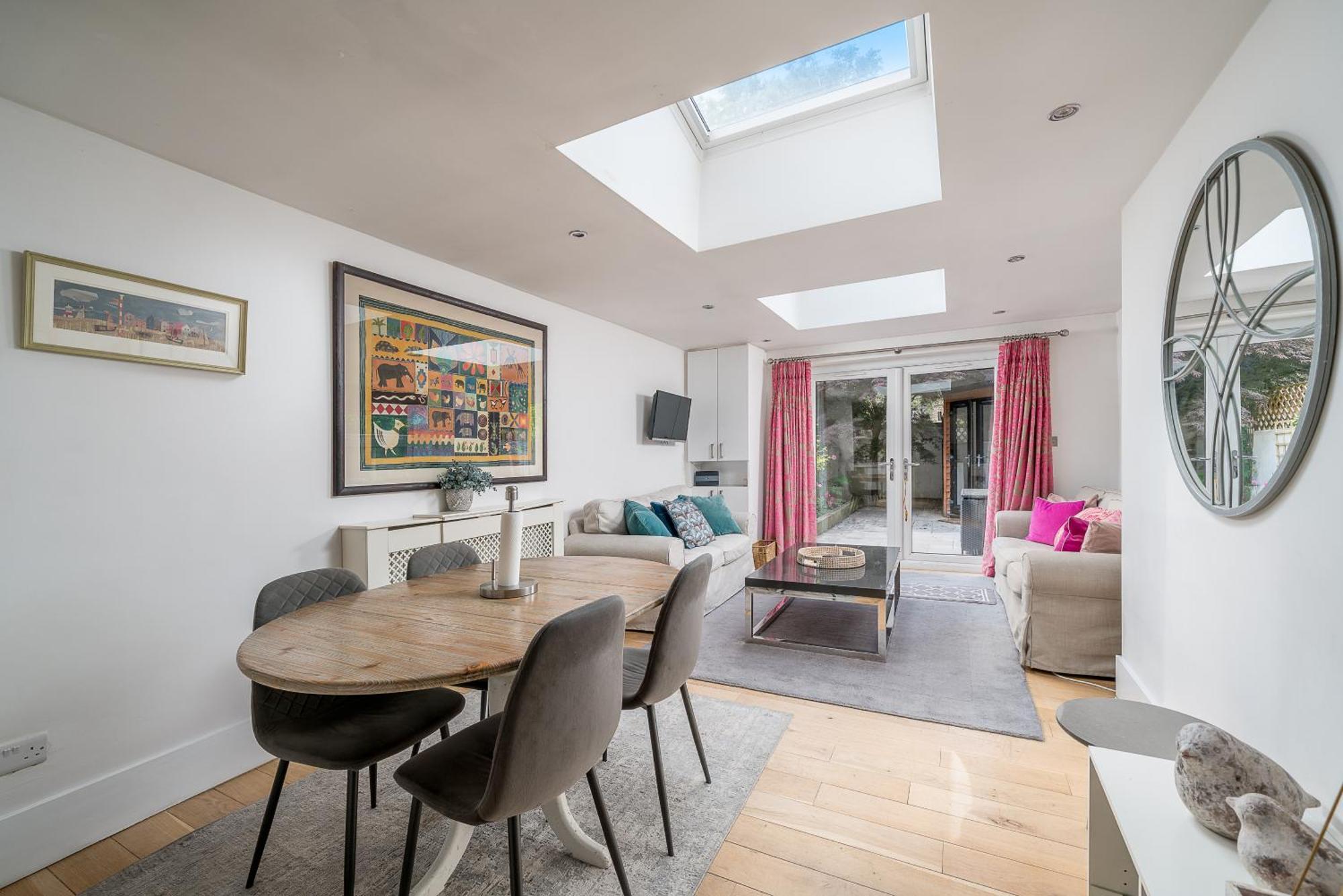 Gorgeous Flat With Garden In Battersea Apartment Лондон Екстериор снимка